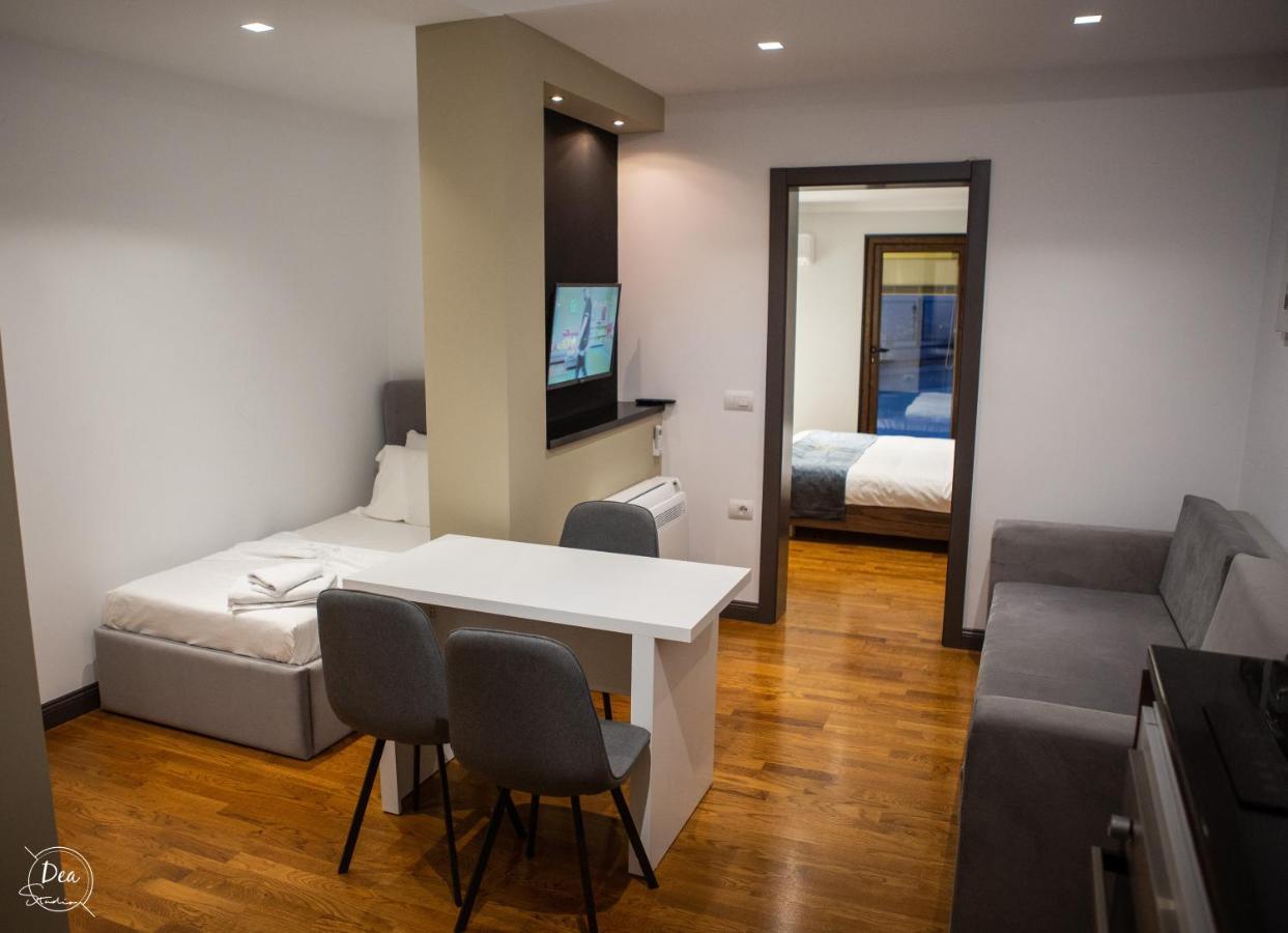 Suite Terrace Rooms & Apartments 科尔察 外观 照片